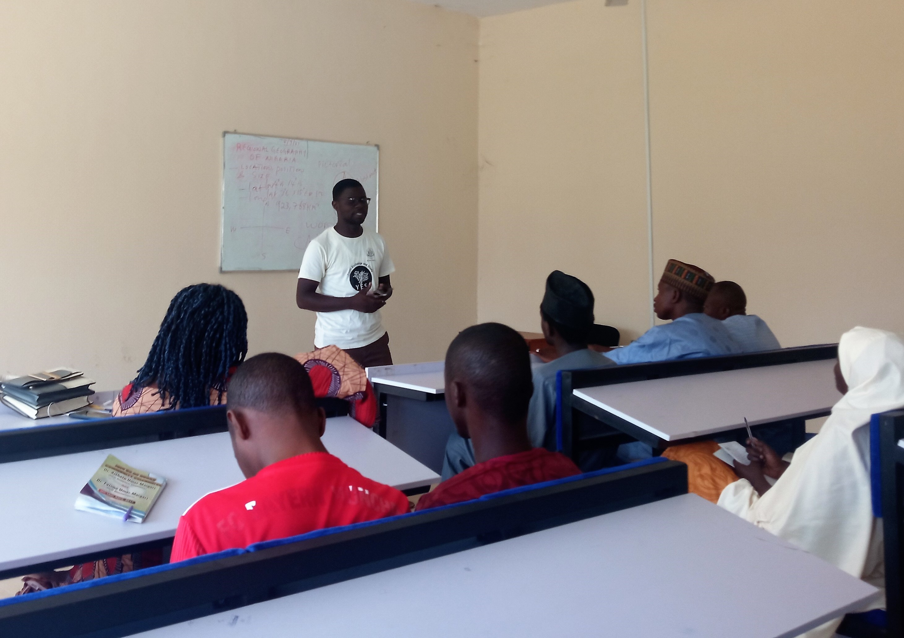 Daniel Ishaya teaches Digital Marketing Class