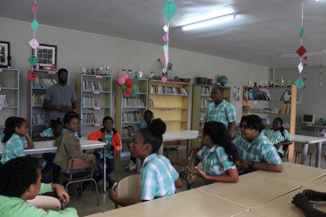 Encouraging English in Suriname - YES Programs (en-US)